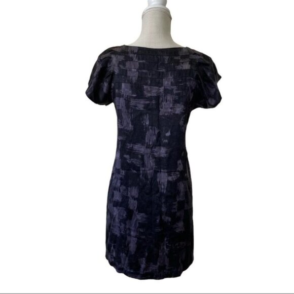 Banana Republic 100% Silk Shift Dress - Picture 2 of 6